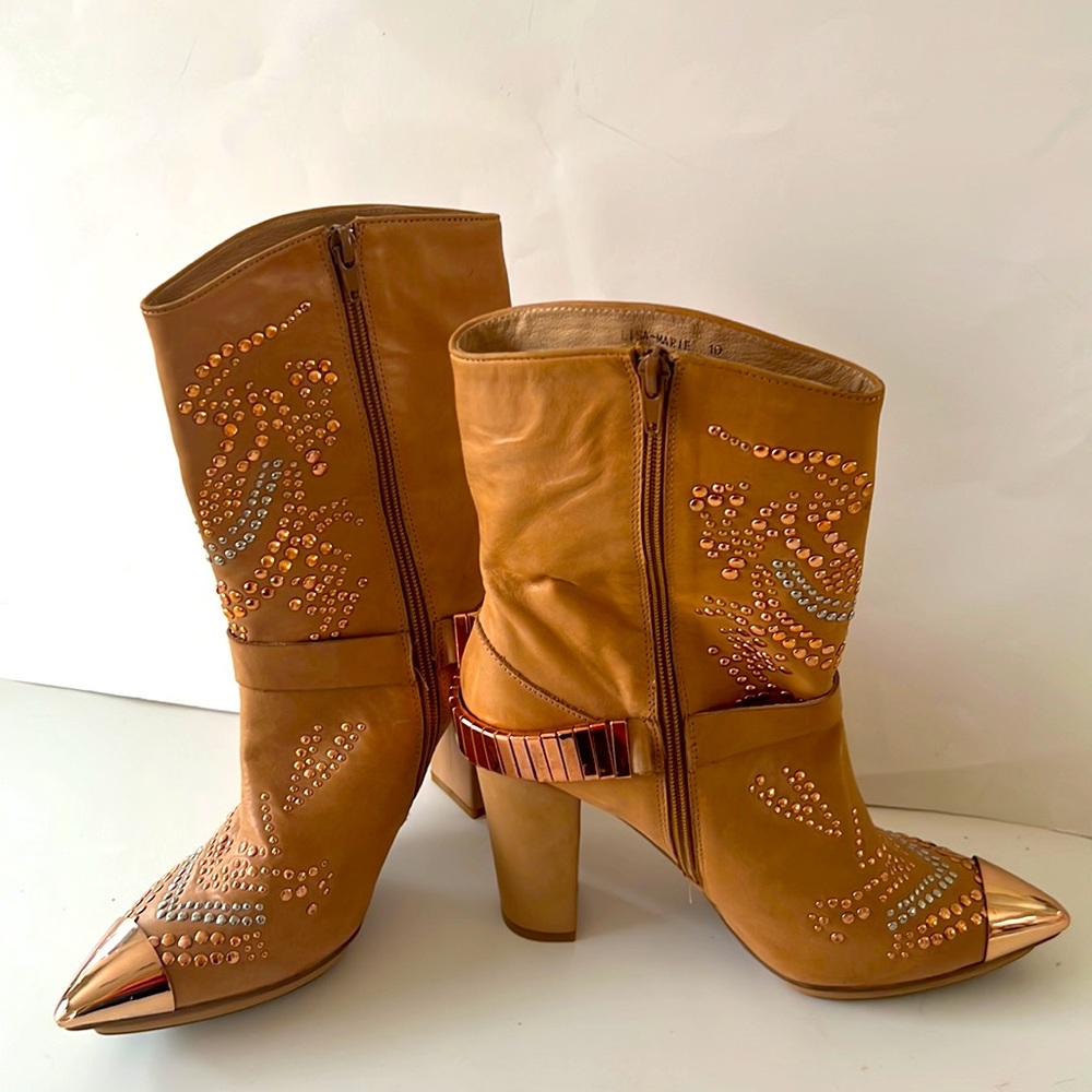 Lisa Marie Copper & Tan 4” Heeled Boots, copper toe, and studs, size 10